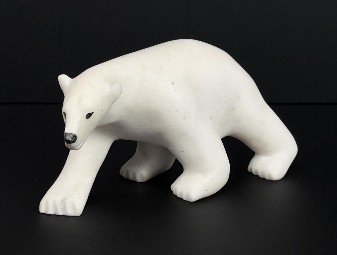 Noo Atsiaq Inuit Polar Bear Carving (1 of 8)