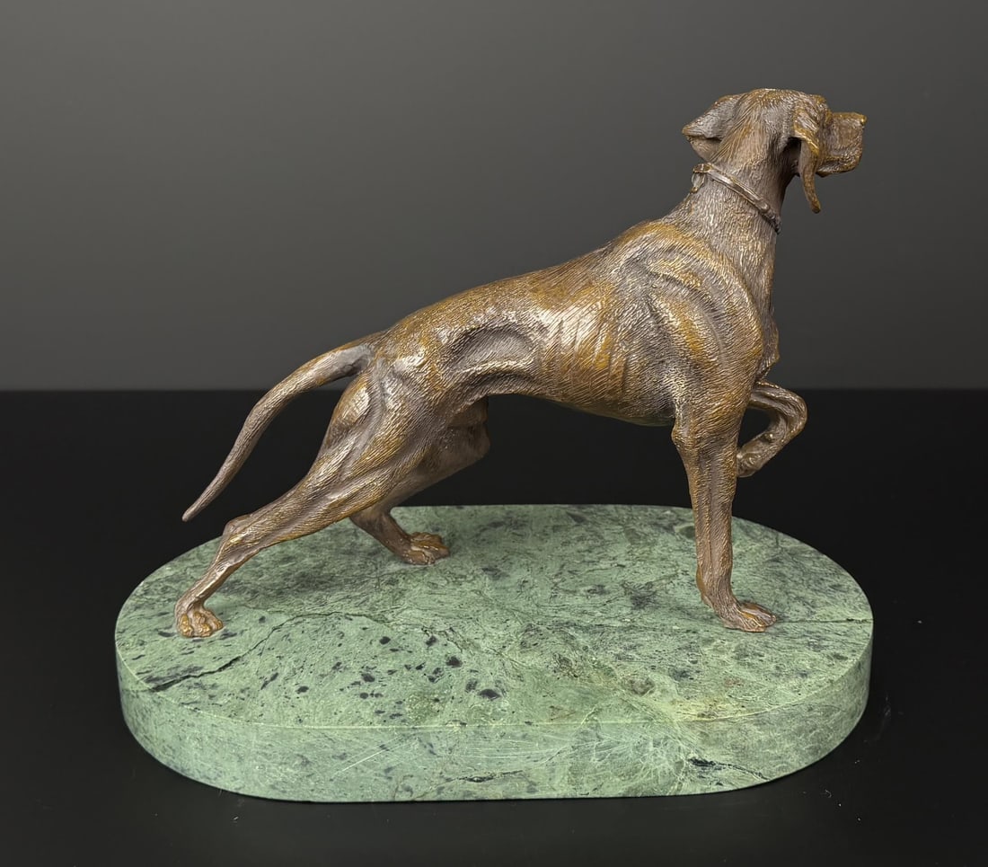 Vienna Bronze Pointer Dog - 2