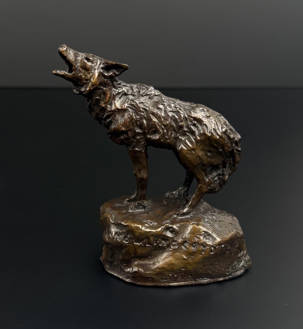 Bob Scriver Montana Howling Coyote Bronze (1 of 9)