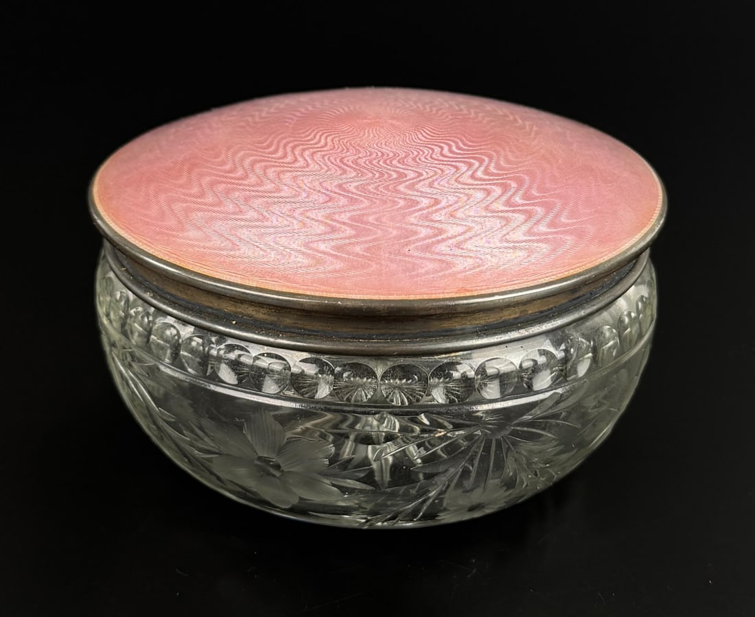 Foster & Bailey Guilloche Enamel Sterling Box: 4 1/2" diameter, 2 3/4" tall. Lid weighs 116 grams.