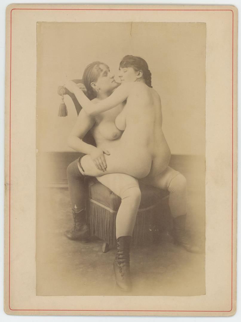Early French Lesbians Prostitutes Having Sex Photo (1 of 3)