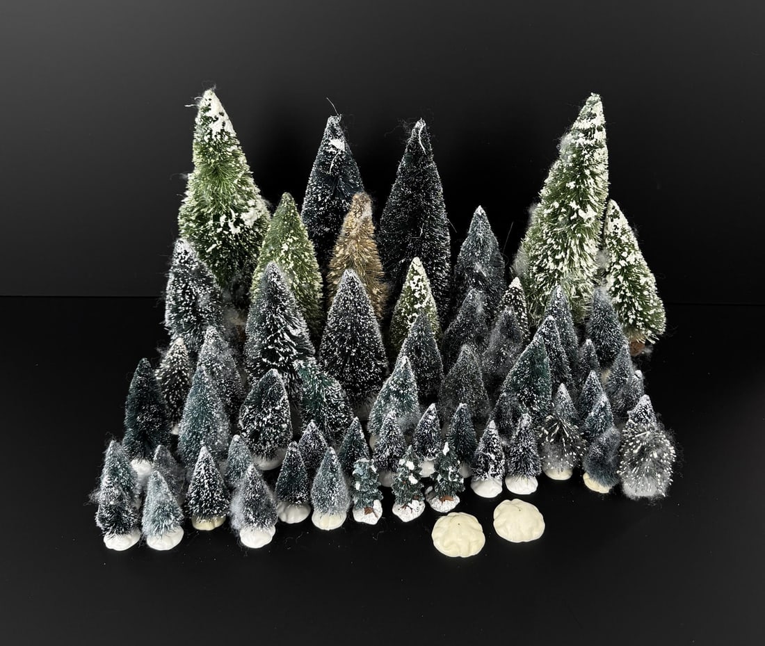Lemax Model Railroad Miniature Christmas Trees (1 of 5)