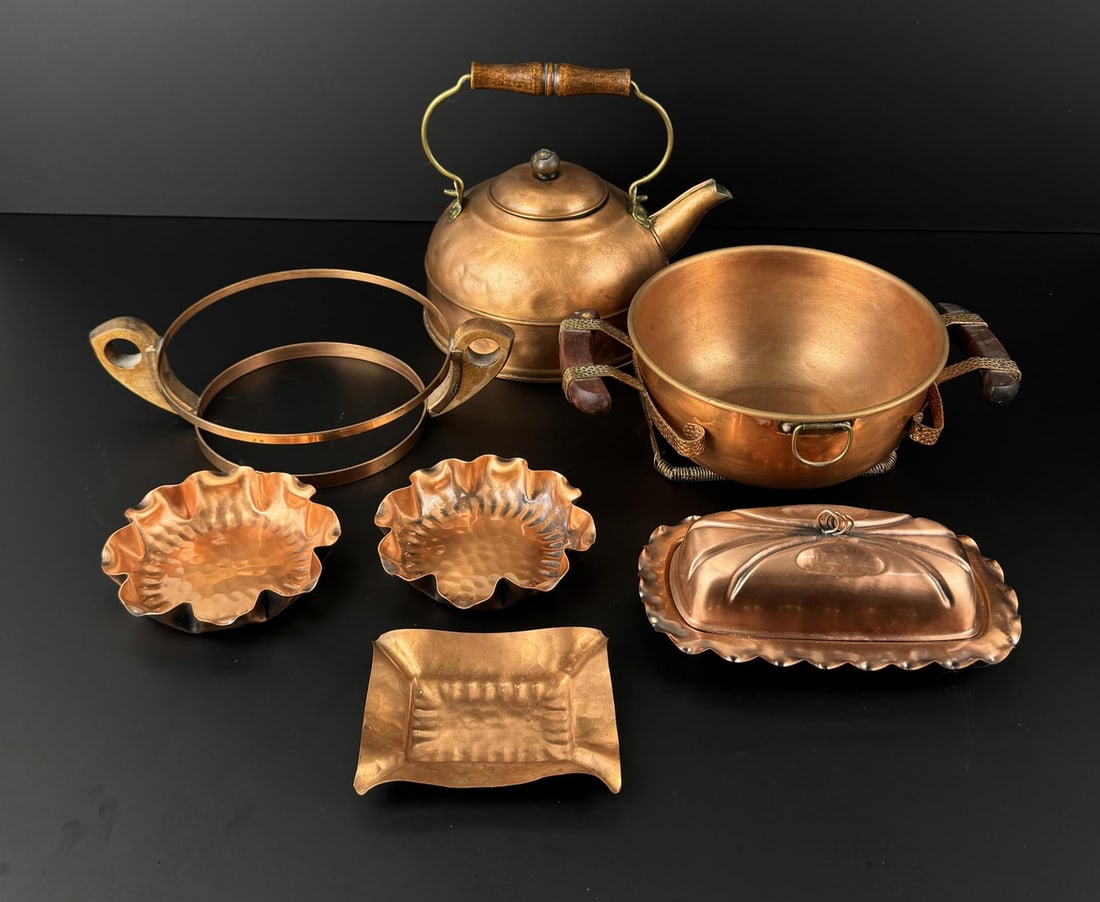 Collection Of Gregorian Copper Cookware: Nice grouping.