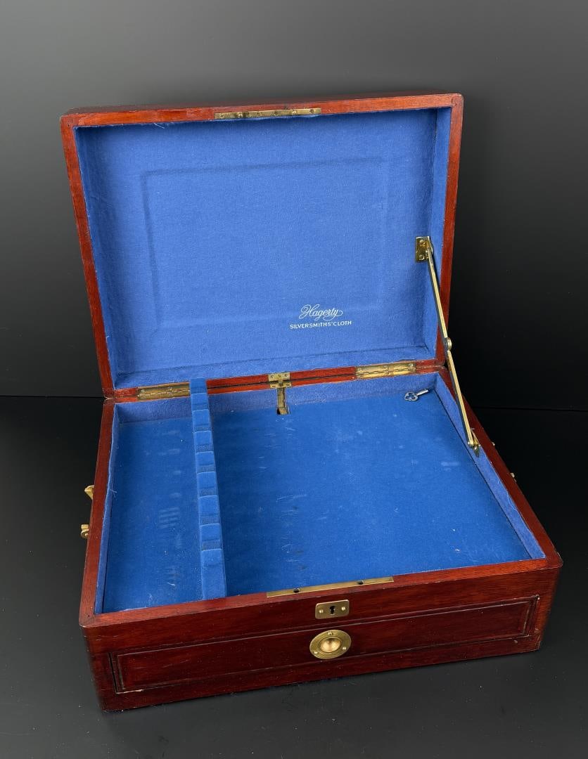 Victorian Locking Flatware Storage Box - 3