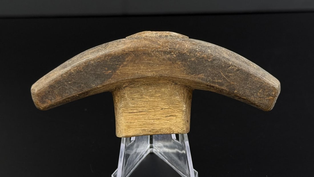 Alaskan Inuit Eskimo Mouth Bow Drill: 4 1/2" long.
