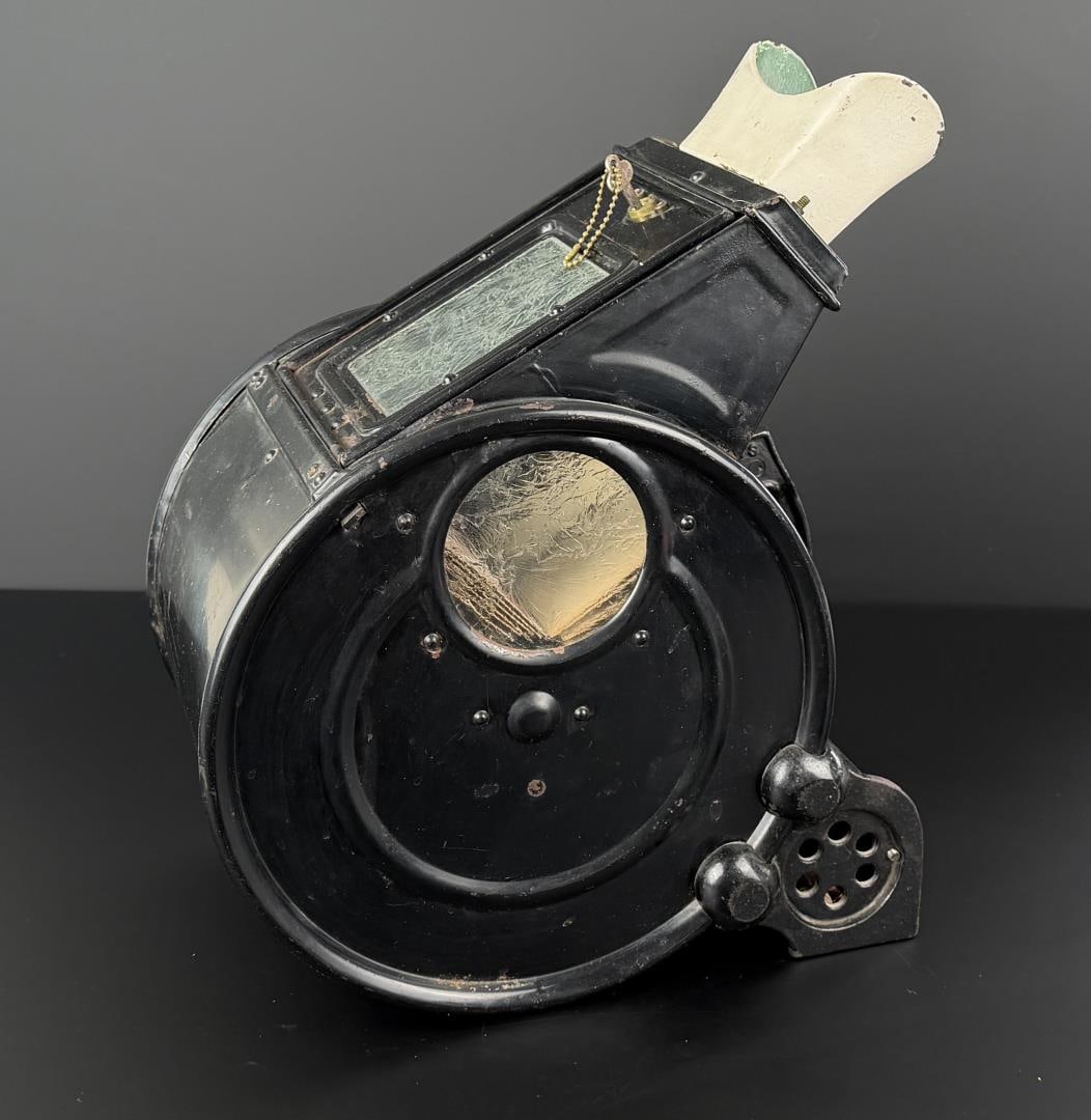 Whitings Sculptoscope Coin Operated Stereoviewer: 14 1/4" by 12 1/2" by 8 1/4". 1920's. Includes incorrect key.