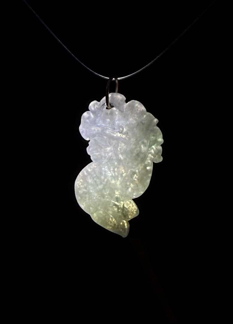 Chinese White Jadeite Foo Dog Pendant (1 of 4)