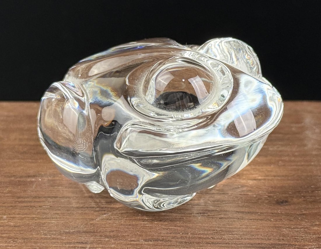 Stuben Crystal Art Glass Frog Toad Paperweight (1 of 6)