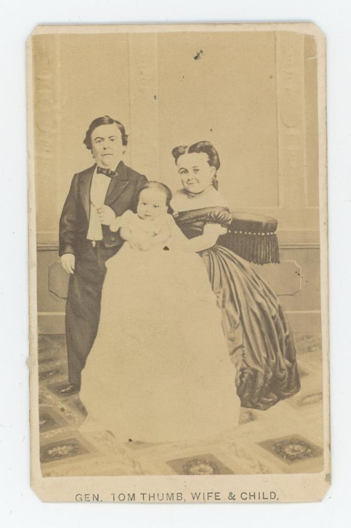 Tom Thumb Wife and Child Circus Midget CDV Photo (1 of 3)