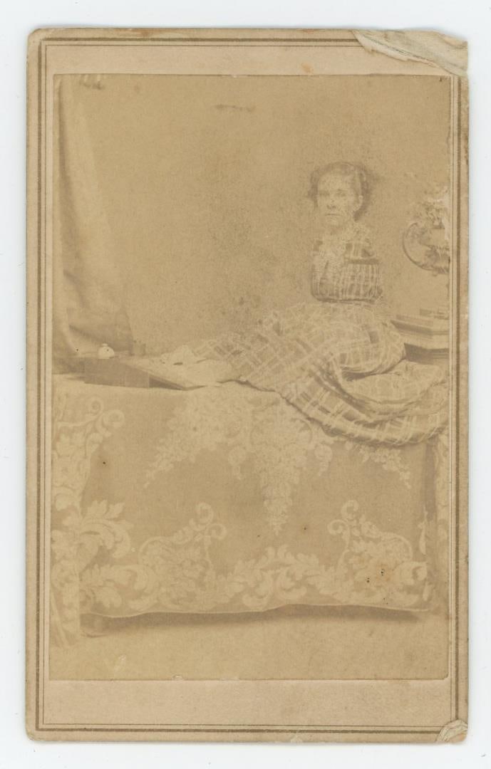 Signed Ann E Leak Freak Show Armless Wonder CDV (1 of 3)