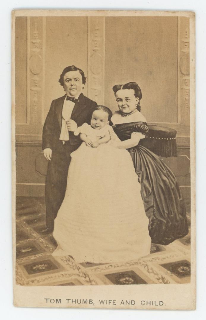 Tom Thumb Wife and Child Circus Midget CDV Photo (1 of 3)