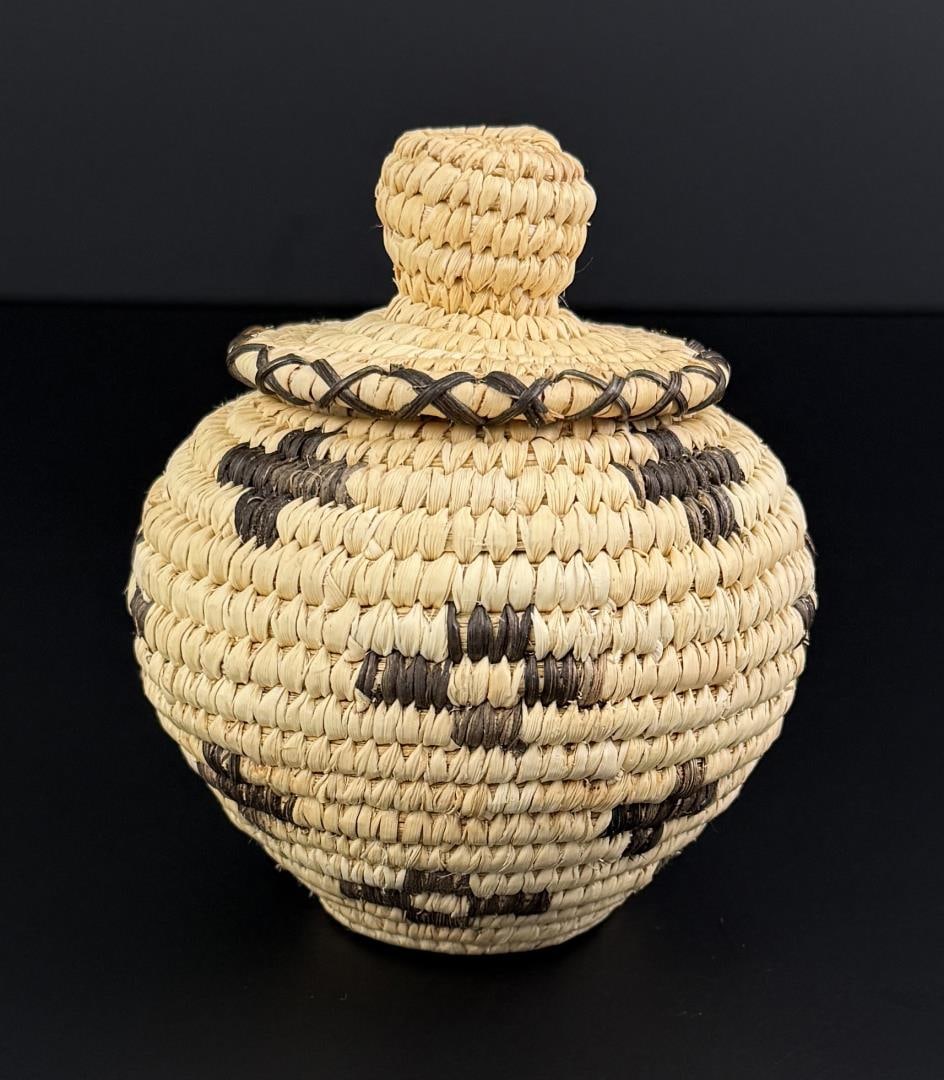 Annie Antone Papago Native American Indian Basket: Measures 5" by 4 2/5" by 4 2/5"