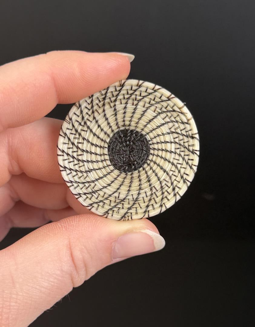 Papago Miniature Horsehair Basket (1 of 5)