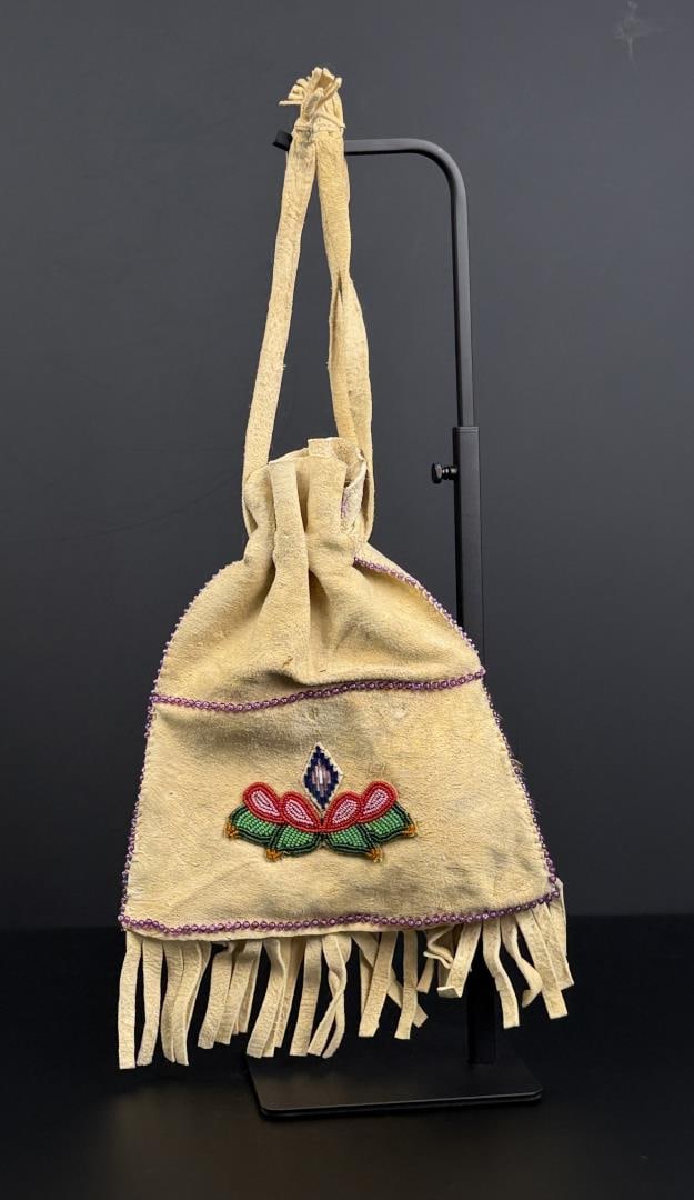 Flathead Indian Montana Dew Claw Bag (1 of 7)