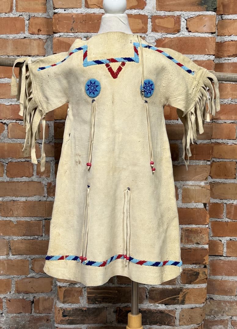 Montana Blackfoot Native American Indian Dress: 14" armpit to pit, 27 1/4" long. Child Size. Mid 20th Century.