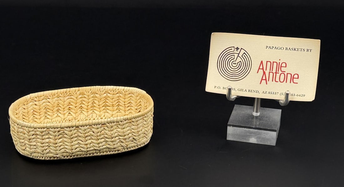 Annie Antone Papago Indian Basket (1 of 4)