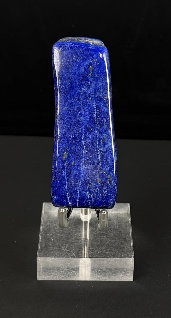 855ct Lapis Lazuli Stone Carving Media: 171.3 grams. 31/2" by 1 1/4" by 7/8".