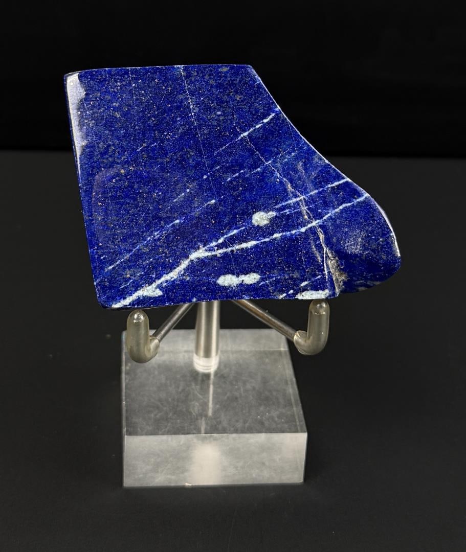 423ct Lapis Lazuli Stone Carving Media: 2 1/2" by 2 1/8" 3/8" 84.7 grams.
