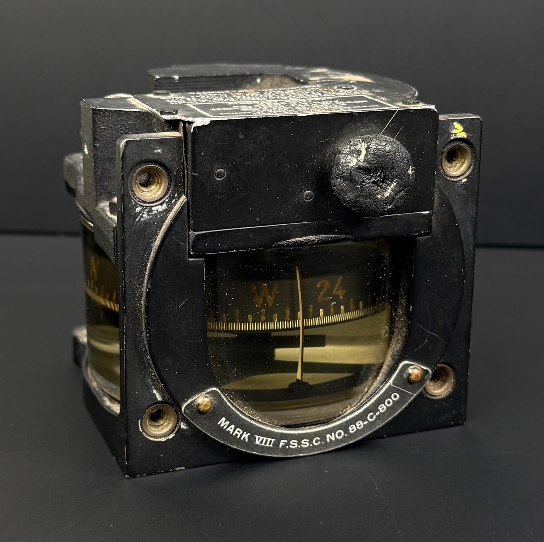 WW2 US Navy Mark VIII Aircraft Compass (1 of 9)