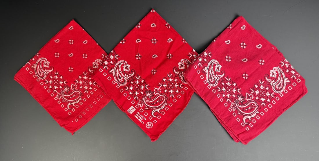 Group of Vintage Cowboy Bandanas (1 of 4)