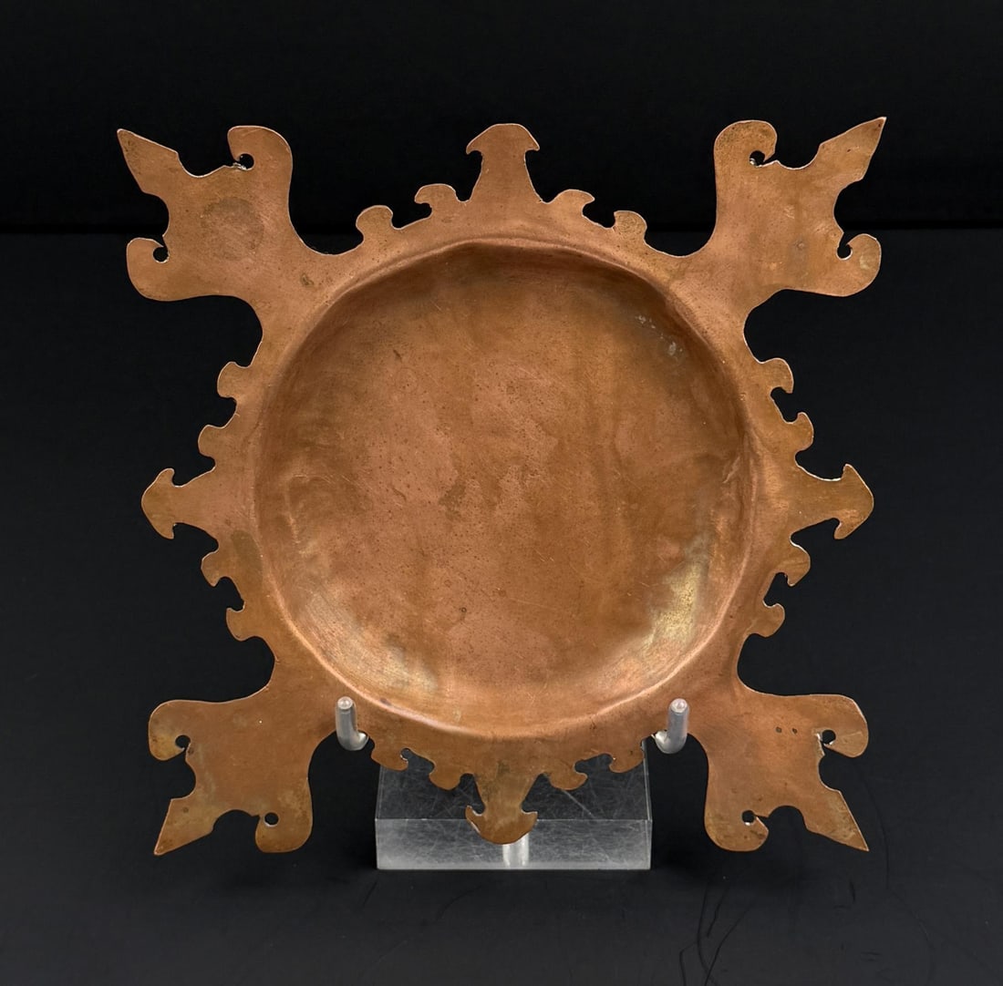 Arts & Crafts Hammered Copper Ashtray (1 of 4)