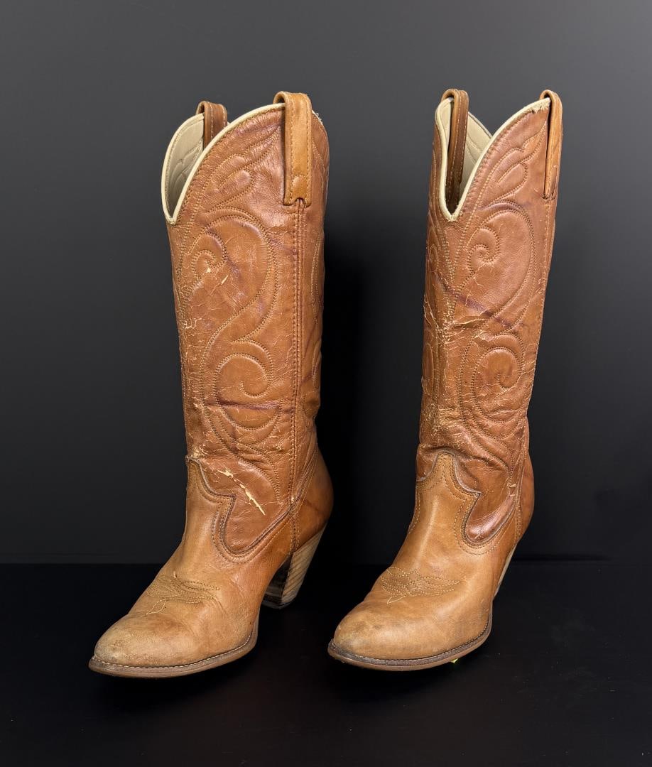Vintage Acme Tan Leather Cowgirl Boots (1 of 9)