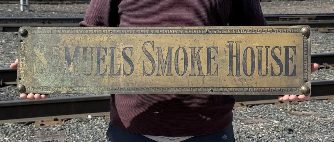 Samuels Smoke House California Tobacco Store Sign (1 of 4)