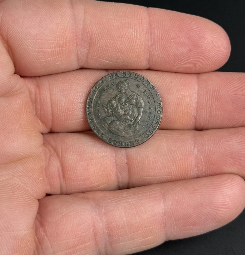 1841 Dr Stuart Glasgow Scotland Farthing Token: Nice example.