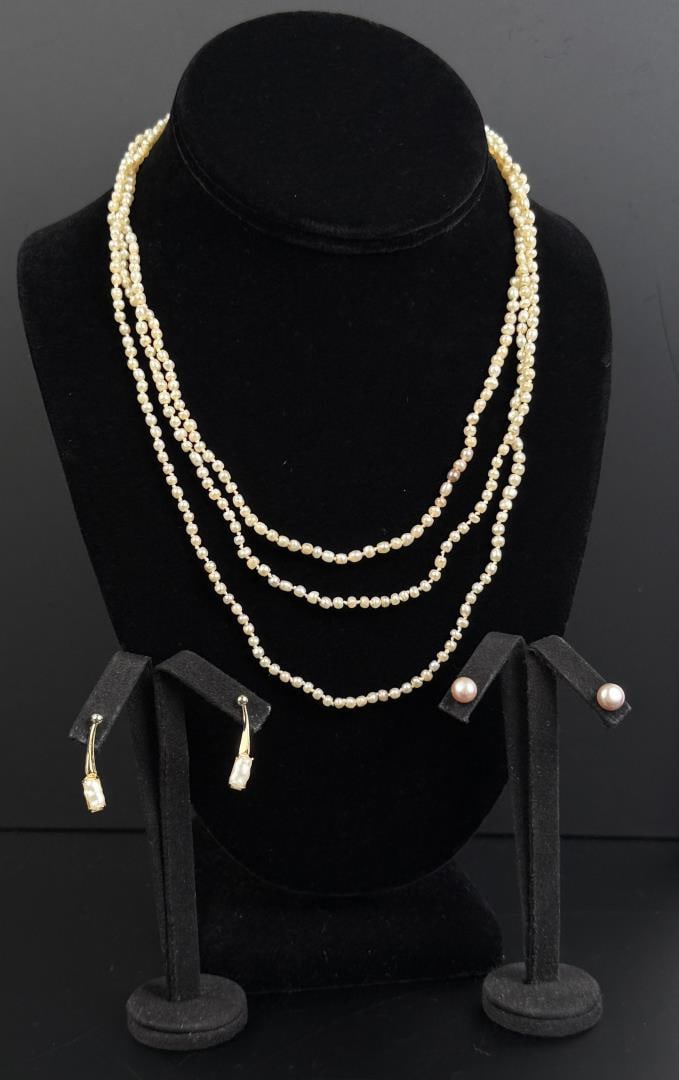Cultured and Freshwater Pearl Jewelry Suite: Nice grouping.