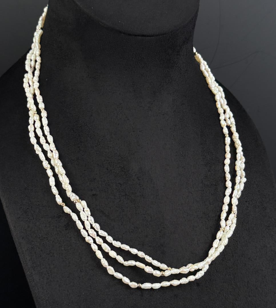 14k Gold Freshwater Pearl Necklace: 11 5/8" long as displayed.