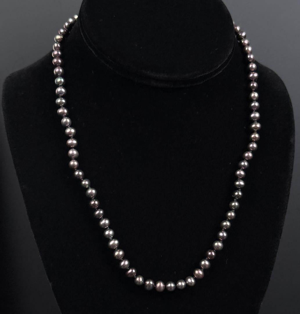 Sterling Silver Tahitian Black Pearl Necklace (1 of 6)