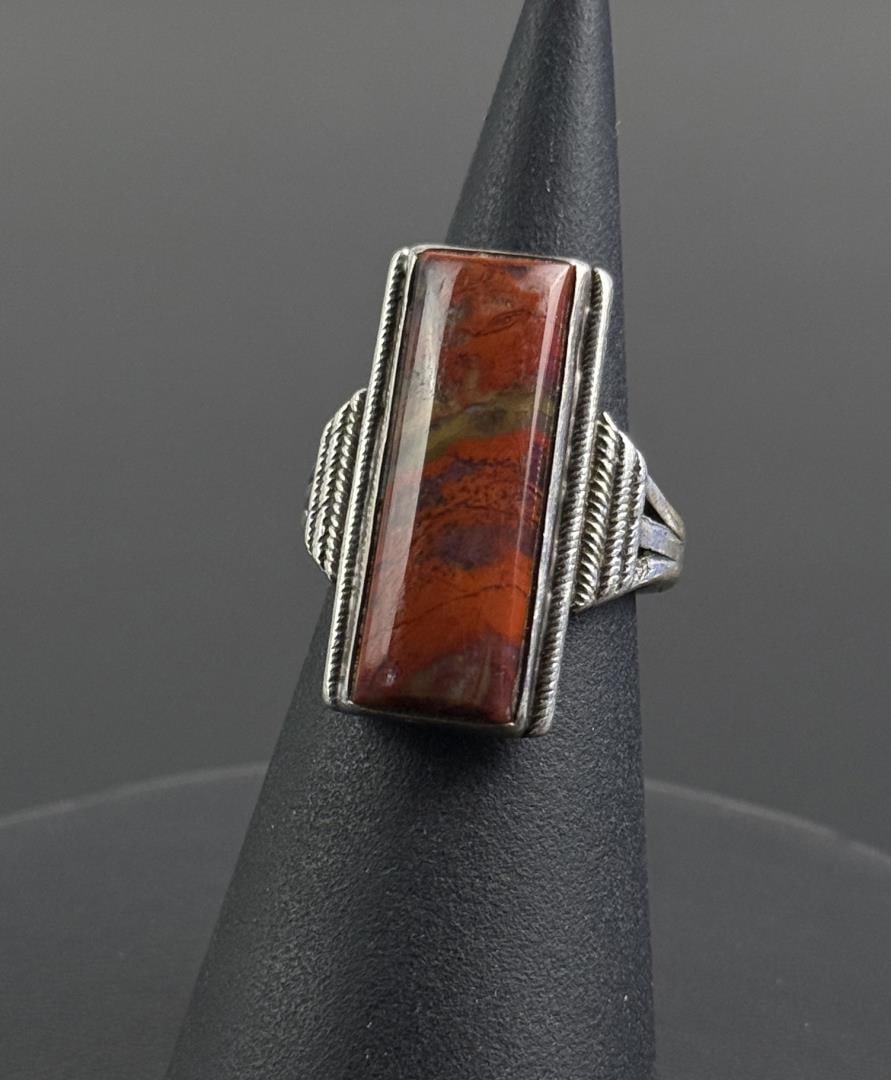 Navajo Sterling Silver Red Jasper Ring: Size 5. 6.8 grams.