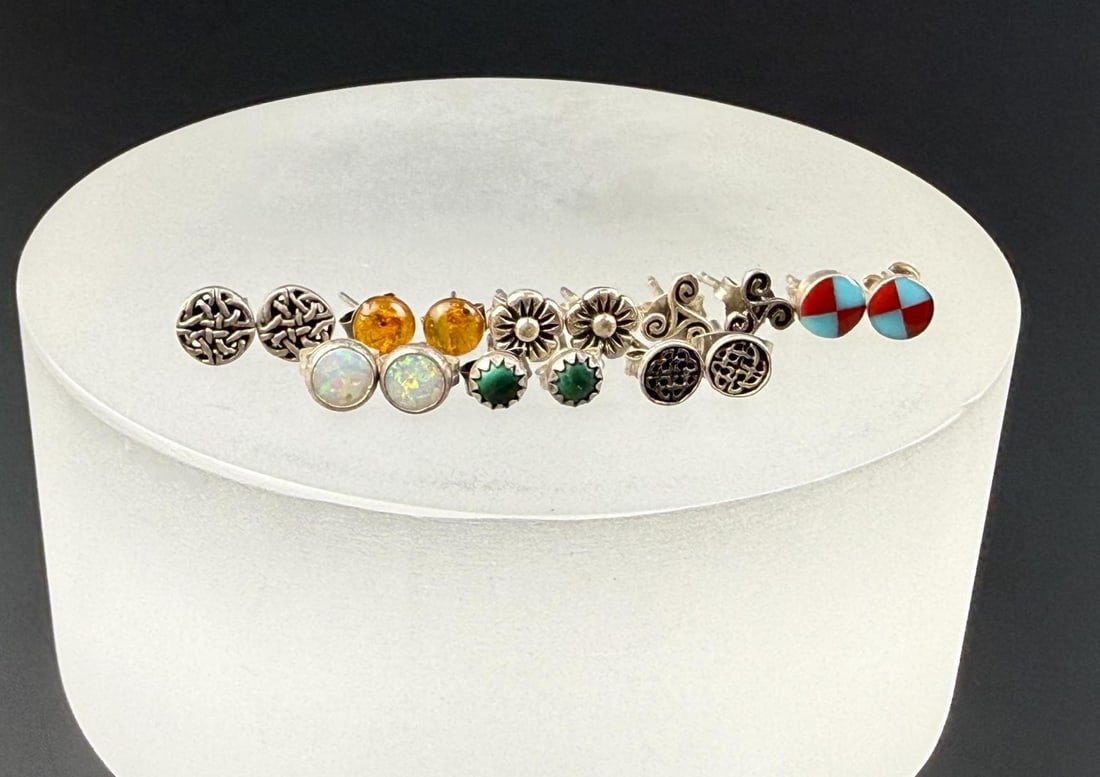 Collection of Sterling Silver Stud Earrings: Nice group, 4.83 grams, amber, malachite, opal and more.