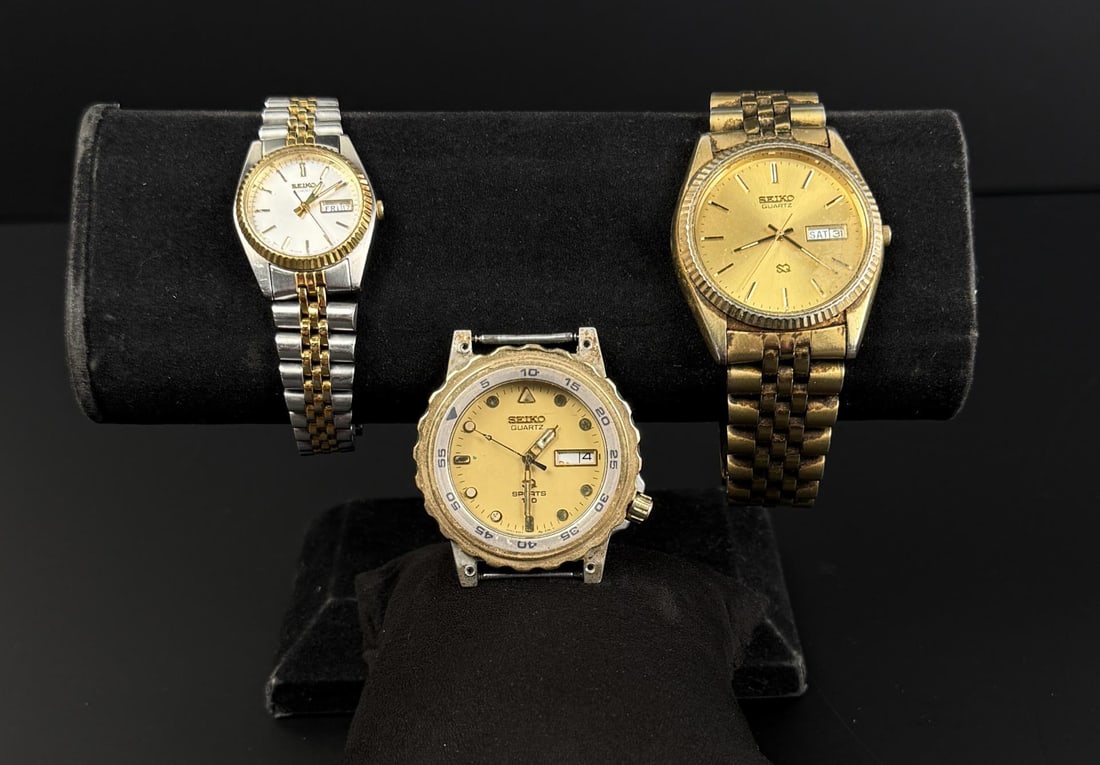 Collection of Seiko Quartz Watches: 7N83-0041, 5Y23-8A60, 5H23-6379. All 3 working.