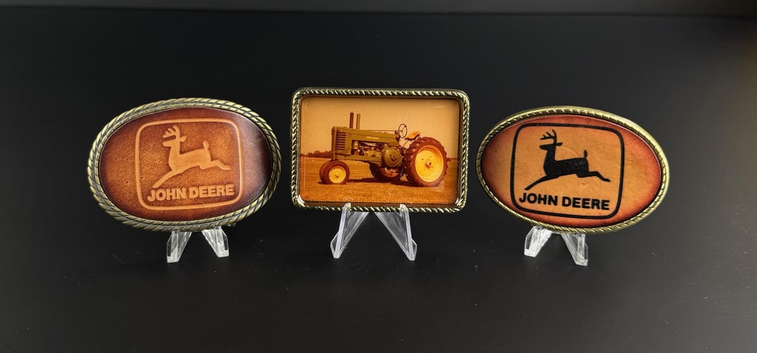 Agri Photo John Deere Leather Belt Buckles: Nice grouping