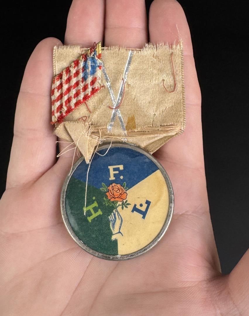 Calanthe Sisters Fraternal Ribbon: Medal by E&B Steiner. Late 19th / early 20th century. 2 1/8" by 3 3/8".