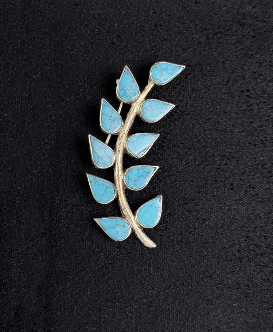 Taxco Mexico Sterling Silver Turquoise Leaf Brooch (1 of 4)