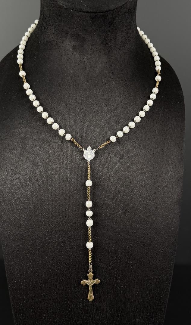 Catholic Beaded Rosary (1 of 6)