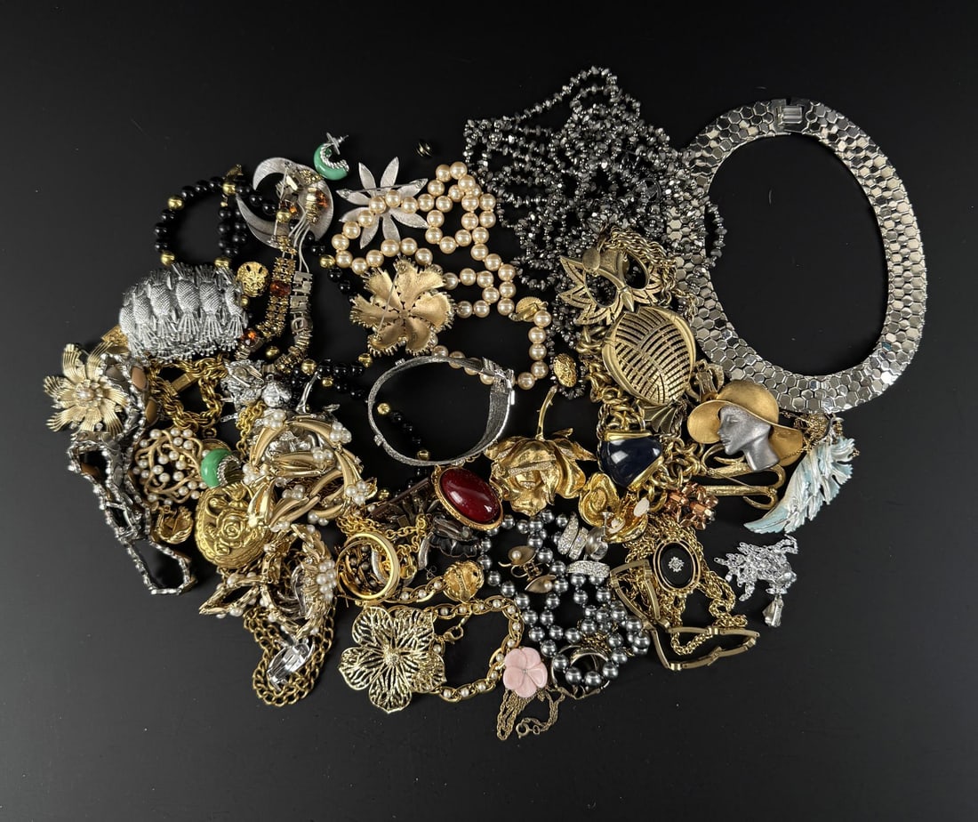 2 Pound Collection of Signed Costume Jewelry: Nice grouping.