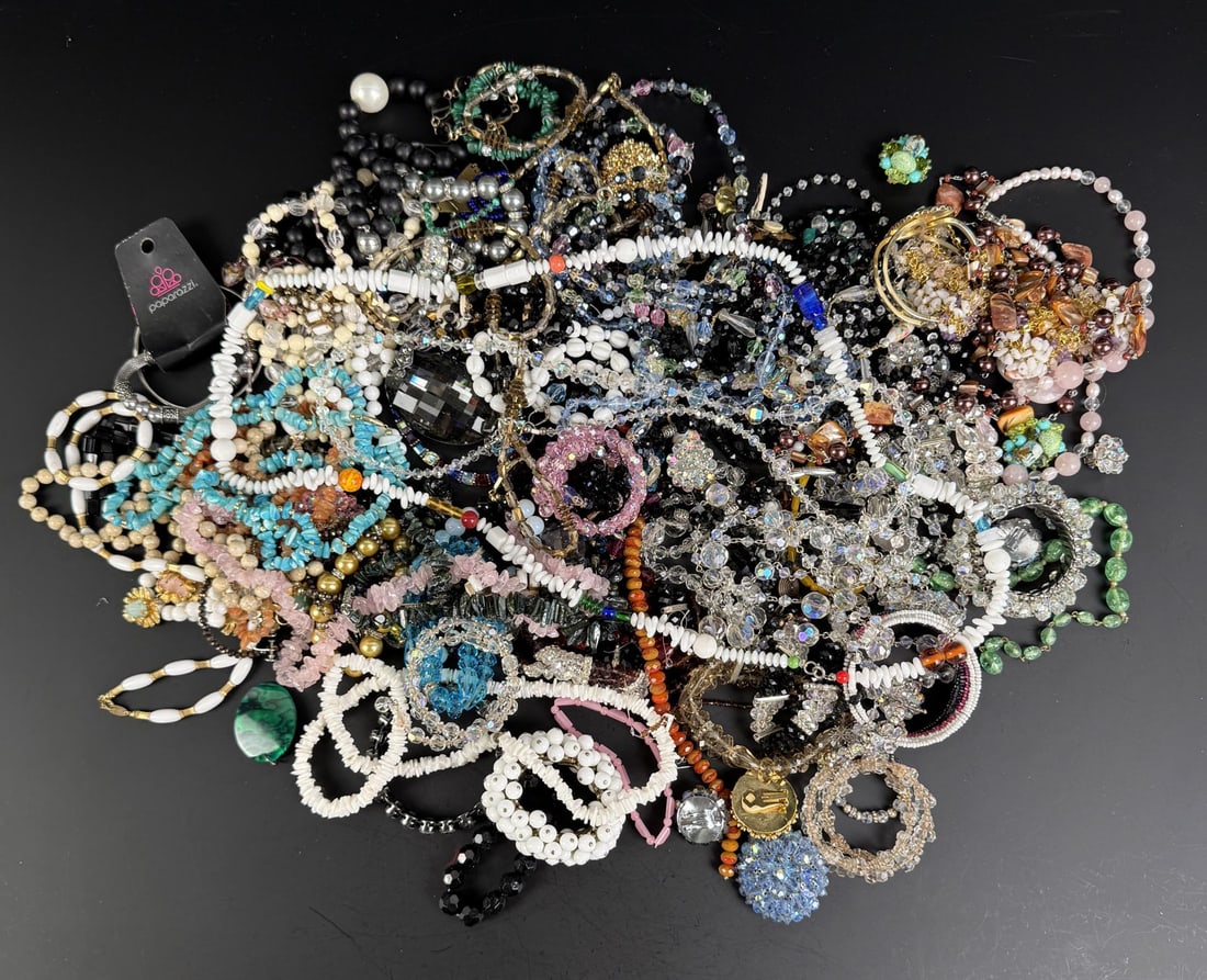 7 Pounds Collection of Costume Jewelry: Nice grouping.