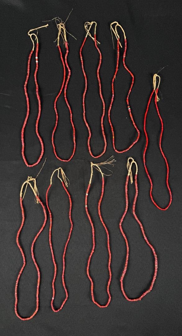 Hudsons Bay Red White Heart Trade Beads (1 of 5)