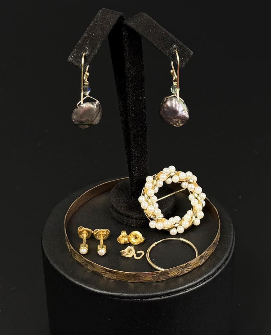 Collection of Gold Filled Jewelry: 16.17 grams, nice grouping