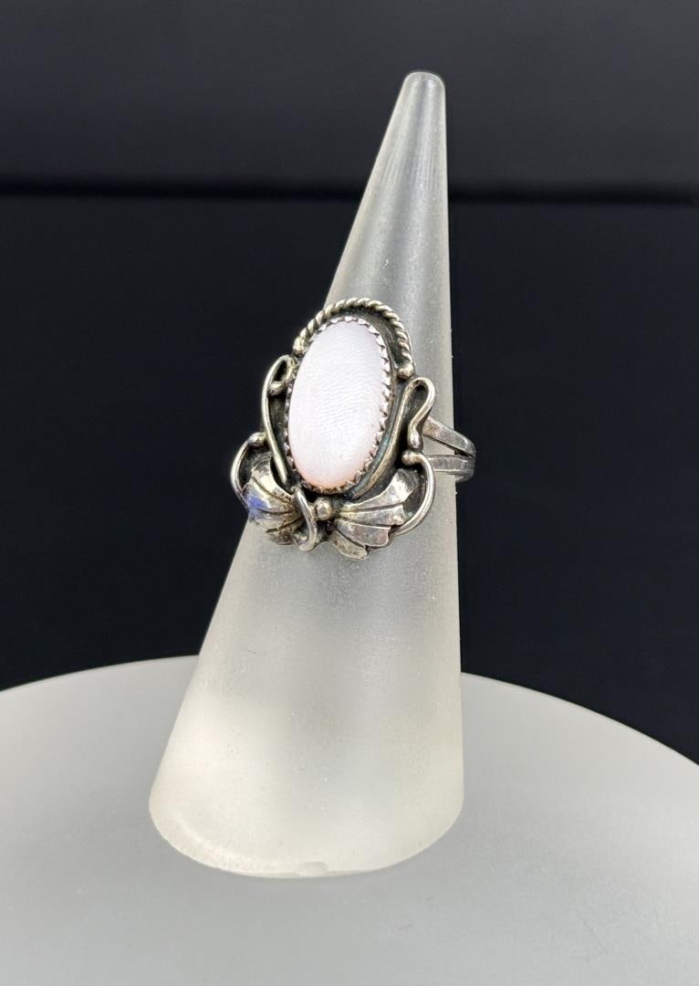 Jerry Cowboy Navajo Silver Mother of Pearl Ring: 4.27 grams, Size 6.