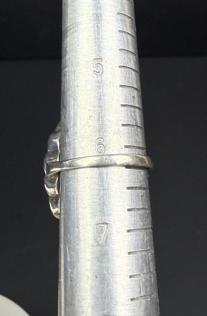 Sterling Silver Marcasite Ring - 5