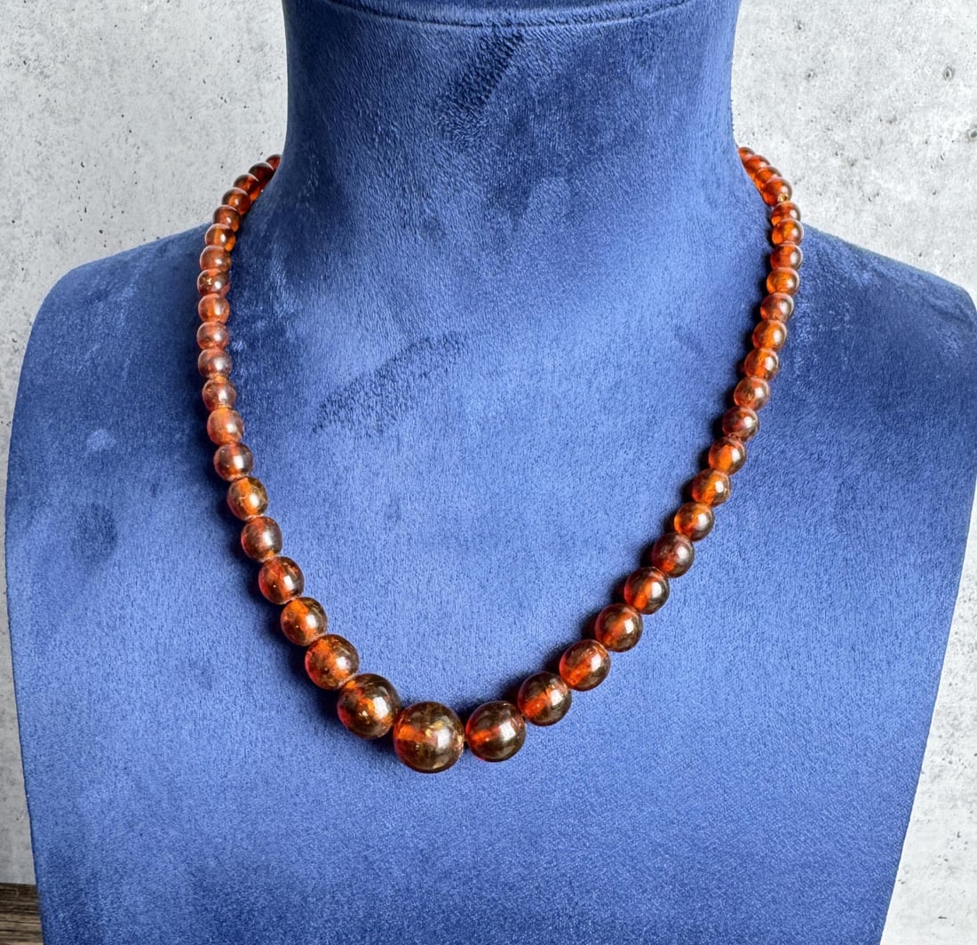 Baltic Amber Bead Necklace (1 of 6)