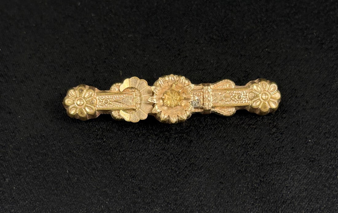 Victorian Gold Filled Brooch (1 of 3)