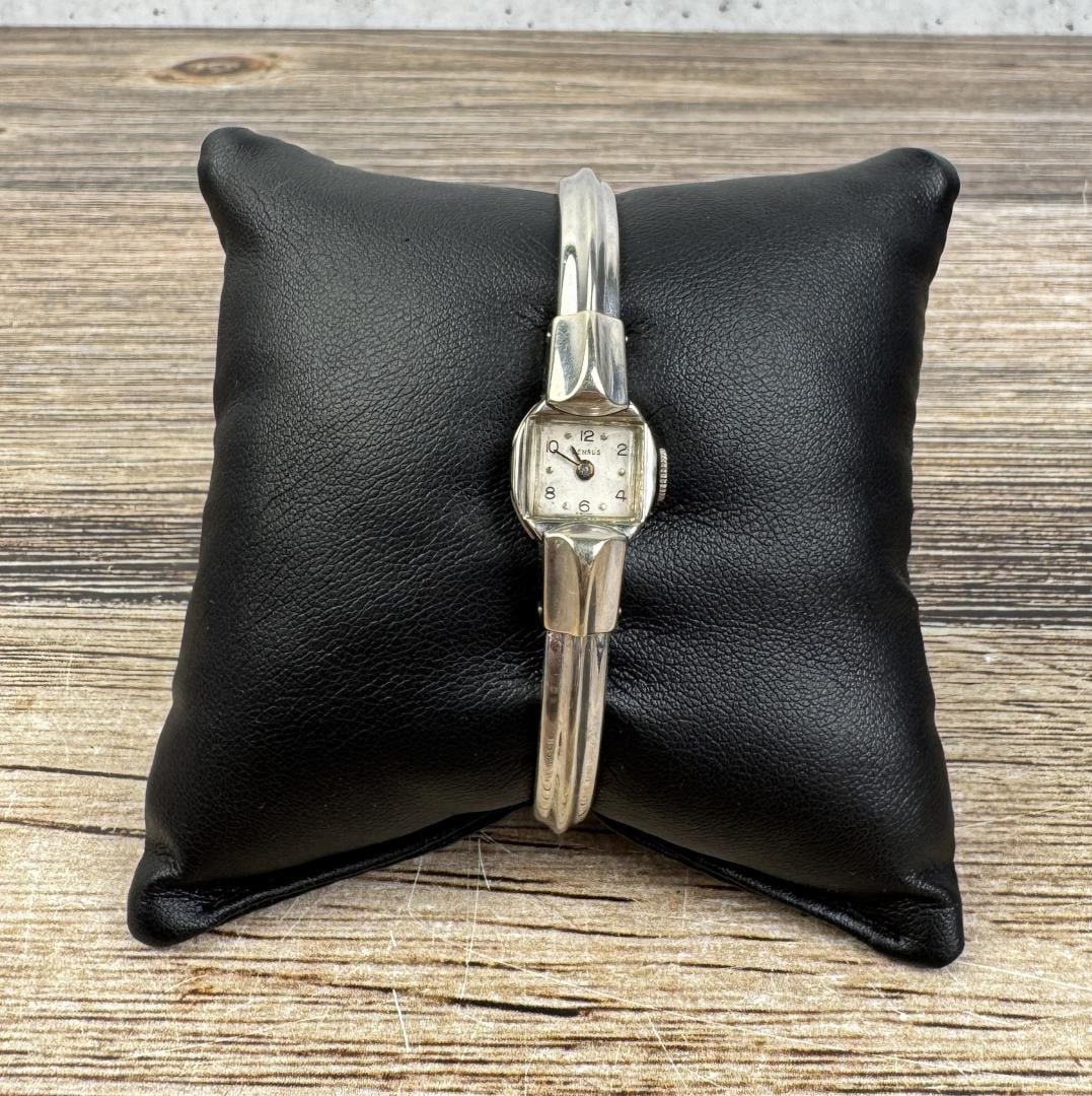 Art Deco Benrus Ladies Watch (1 of 5)