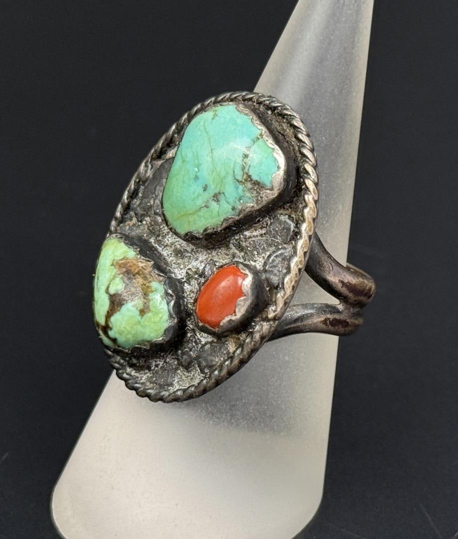 Navajo Sterling Turquoise Coral Ring: Size 8 3/4. 13.2 grams.