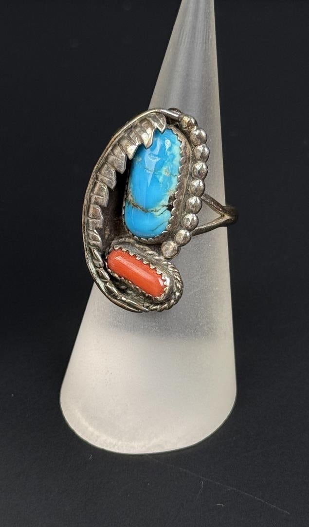 Navajo Sterling Turquoise Coral Ring: 9 grams. Size 6 1/2