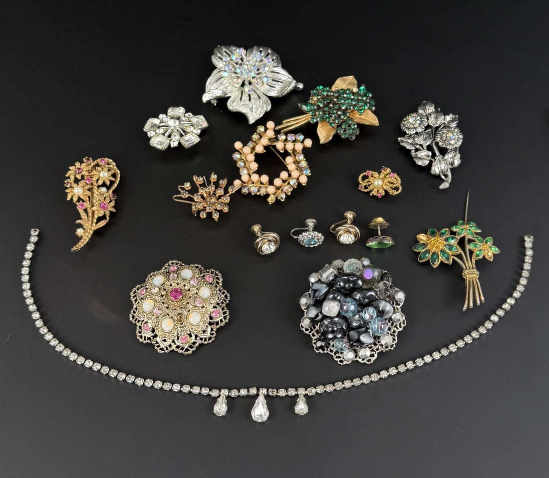 Collection of Rhinestone Costume Jewelry: Nice grouping